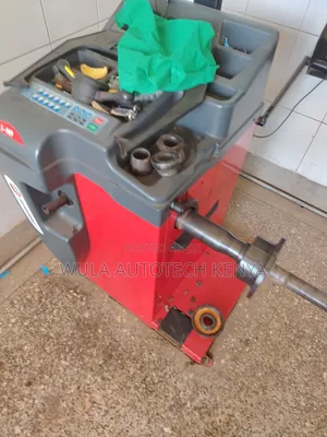 Sunshine S-909 Digital Wheel Balancer