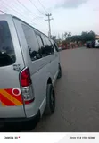 Toyota HiAce 2010 Nyeupe - 5