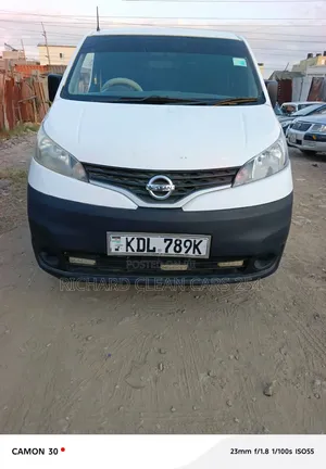 Nissan NV200 2016 Van ya Mizigo