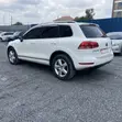 Volkswagen Touareg 2012 White - 5