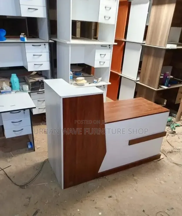 Boss Office Products Executive Reception Desk - 1