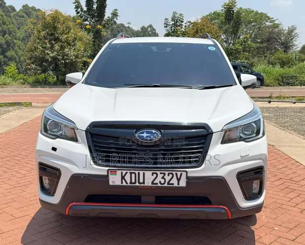 Subaru Forester 2019 Nyeupe - 1