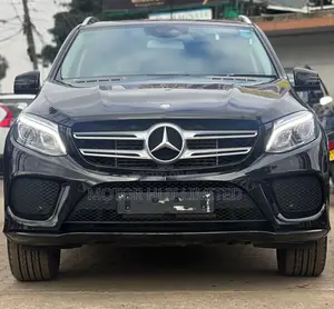 Mercedes-Benz GLE 250d 4MATIC 2016 Nyeusi