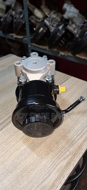 Toyota Prado J95 3RZ Engine Power Steering Pump