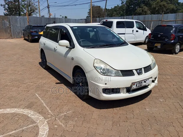 Nissan Wingroad 2014 White - 1