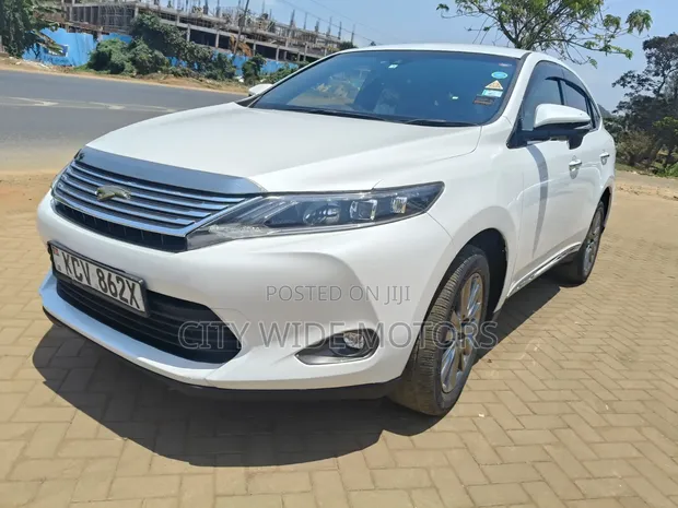 Toyota Harrier 2014 White - 1