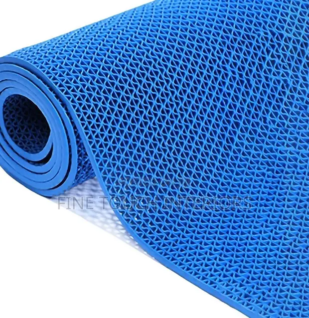 Carpet ya PVC ya Bluu yenye Matundu - 1
