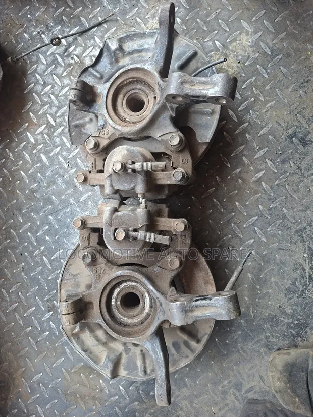 Suzuki SX4 Front Hub Complete - 1