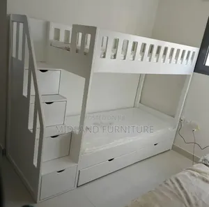 Custom Space-Saving Children's Bunk Beds