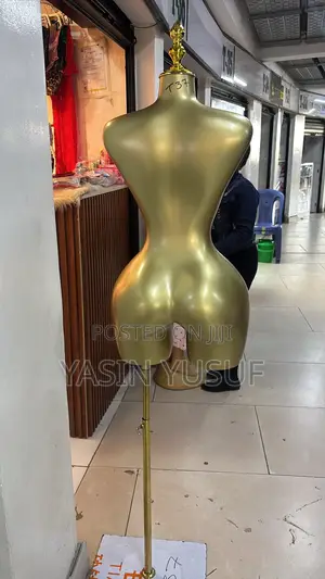 BBW Mannequin for Sale - Rarely Used