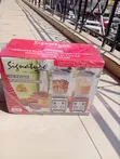 Signature Housewares Electric Blender - Brand New - 1