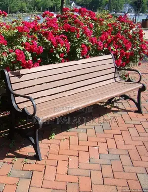 Elegant Garden Wooden Bench for Relaxing