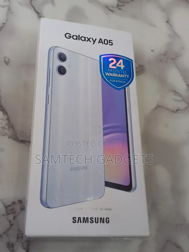 New Samsung Galaxy A05 64GB Silver - 1