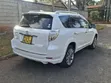 Toyota Vanguard 2013 Pearl - 4