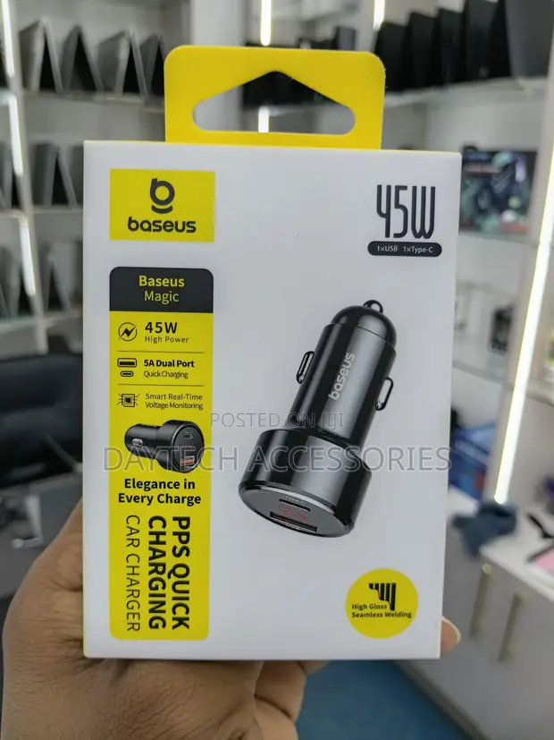 Baseus Magic Quick Charger 45W USB + USB-C - Black - 1