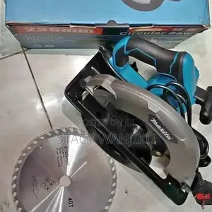 9 Inch Makita Circular Saw