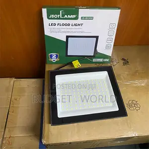 100W IP65 Outdoor LED Floodlight
