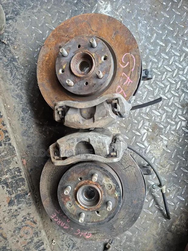 Honda Fit GE6 Front Hub (Used) - 1