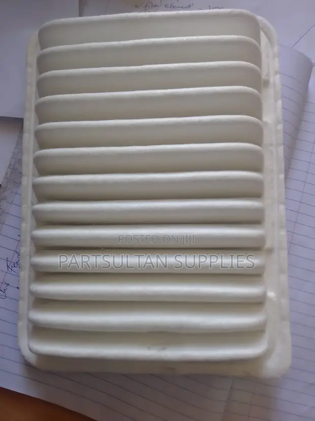 Air Filter FLA 5152 (Toyota Cross Reference 17801-21050) - 1