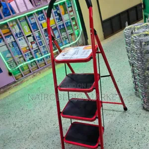 4 Tiers Heavy Duty Ladder