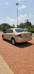 Toyota Axio 2010 - 4