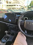 Toyota Hilux 2019 Nyeusi - 4