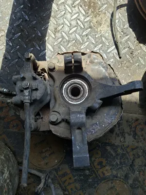 Used Mitsubishi Front Hub (Cediar)