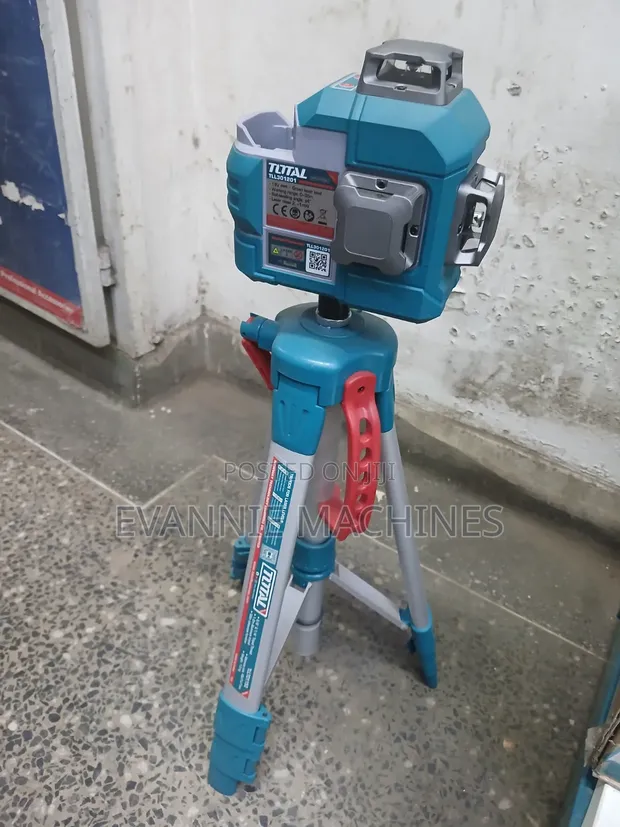 Total TLL301201 3D Cordless Green Laser Level - 1