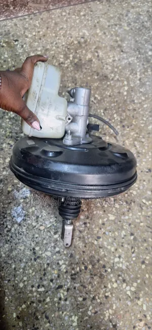 Toyota Mark X / Crown Brake Booster and Master Cylinder