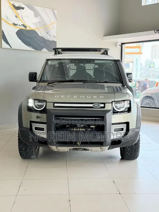 Land Rover Defender 2021 - 1