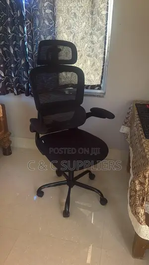 Ergonomic Mesh Computer Chair - Brand New