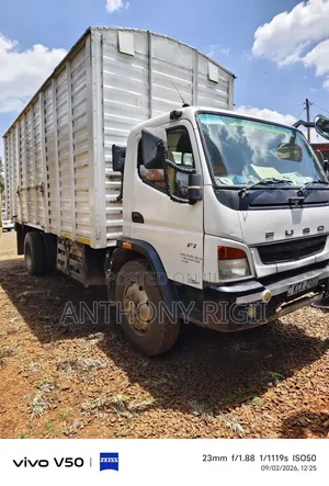 2012 Mitsubishi Fuso FI1217R Truck