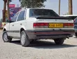 Mazda B-Series 1990 White - 3