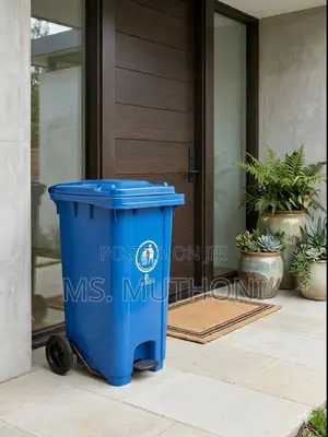 Wheelie 120 Liter Plastic Dustbin