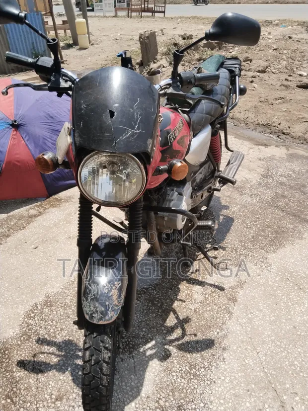 Bajaj Boxer 150 UG 2022 Black - 1