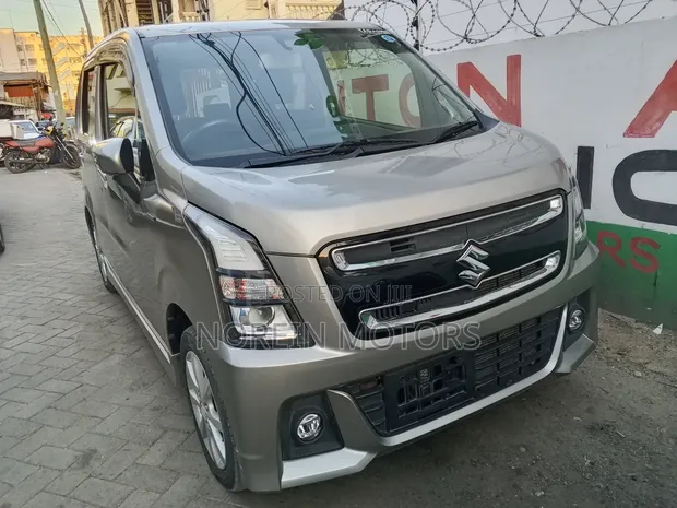 Suzuki Wagon R 2019 Silver - 1