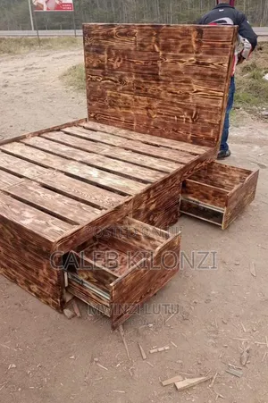 Brand New Pallet Box Bed