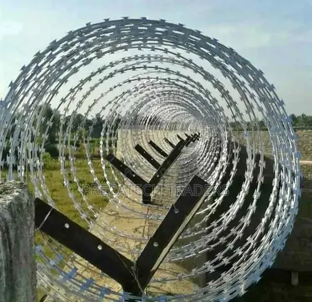 Stainless Steel Concertina Razor Wire - 1