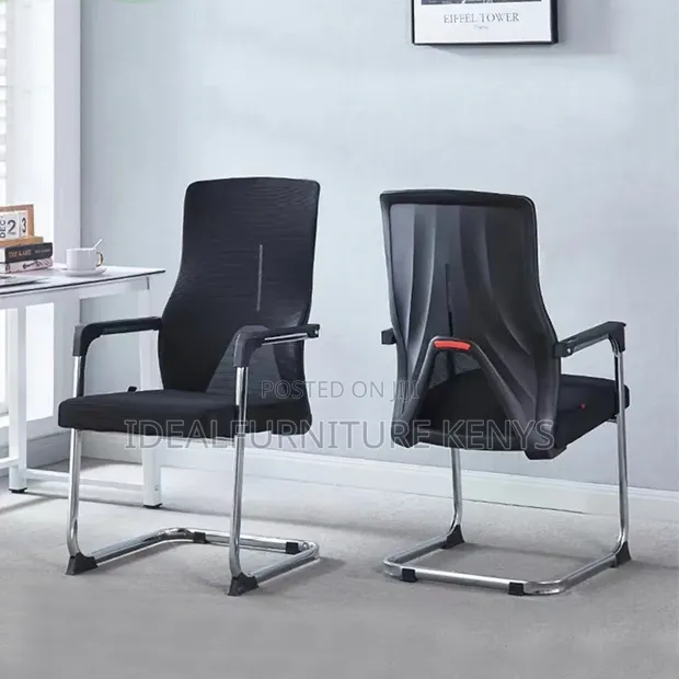 Boss Waiting Chair - Brand New - 1