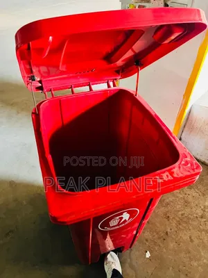 Tangi la Taka la Lita 240 la Heavy Duty lenye Magurudumu