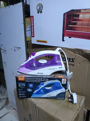 RAF 1400W Electric Steam Iron