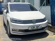 Volkswagen Touran 2016 White - 1