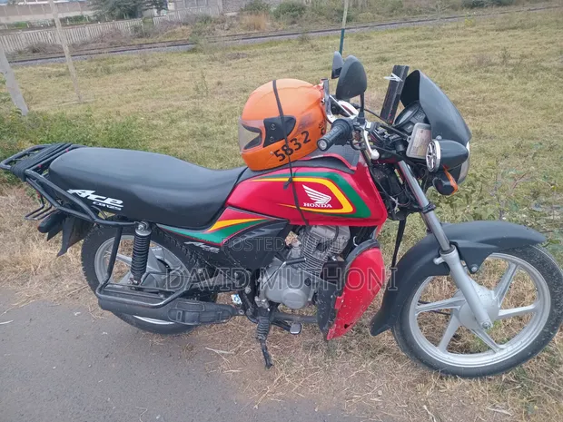 Honda CB 125cc 2024 Red - 1