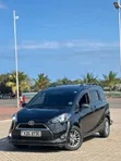 Toyota Sienta 1.5 AWD (Viti 6) 2017 Nyeusi - 1