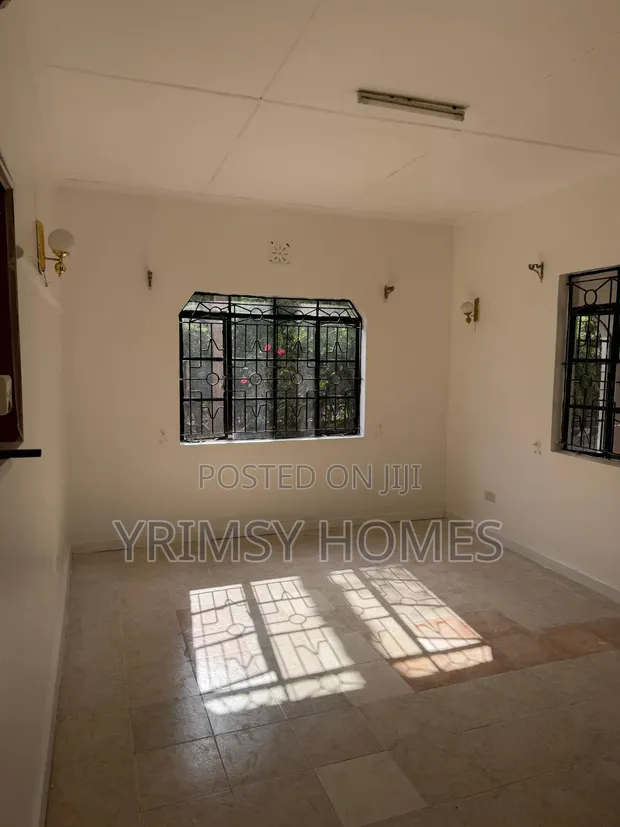 4 Bedroom Mini Flat for Rent in Kahawa West - 1