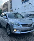 Toyota Vanguard 2011 Silver - 1