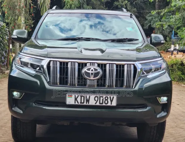 Toyota Land Cruiser Prado 3.0 D-4D VX.L 2014 Black - 1
