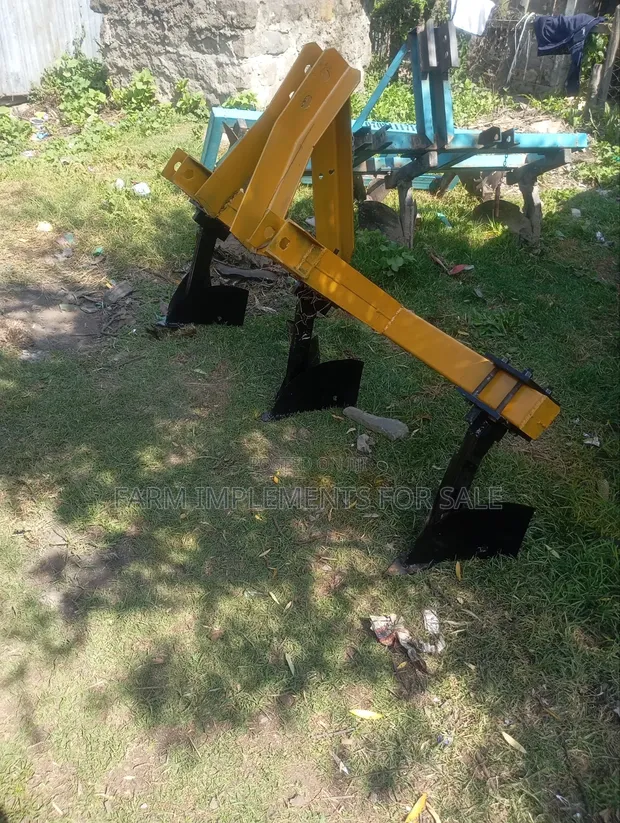 Heavy Duty 3-Row Ridger - 1