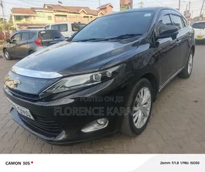 Toyota Harrier 2014 Nyeusi