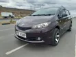 Toyota Wish 2011 Maroon - 2